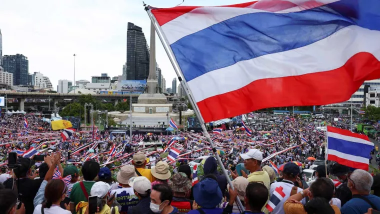 Thailand Rejects International Mediation as Border Conflict with Cambodia Escalates